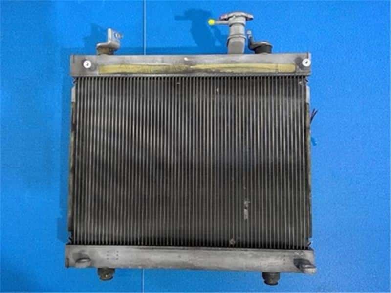 [Used]Radiator SUZUKI Every 2011 ABA-DA64W - BE FORWARD Auto Parts