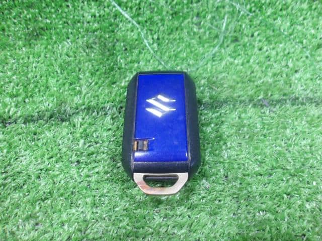 [Used]Keyless Entry Remote Control Key SUZUKI Wagon R 2021 5AA-MH95S ...