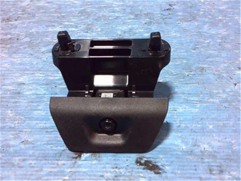 New & Used E-JZX100 Car Electronics Spare Parts - BE FORWARD Auto