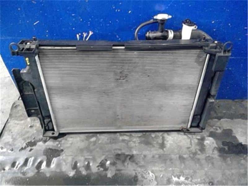 [Used]Radiator TOYOTA Probox Van 2021 6AE-NHP160V - BE FORWARD Auto Parts