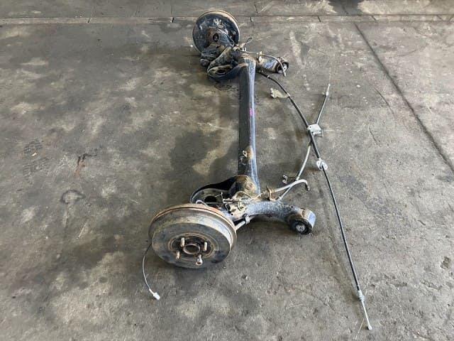 [Used]Rear Axle Beam Assembly TOYOTA Spade 2012 DBA-NCP141 4210152192 ...