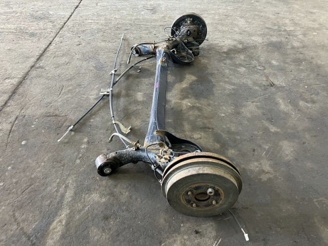 [Used]Rear Axle Beam Assembly TOYOTA Spade 2012 DBA-NCP141 4210152192 ...