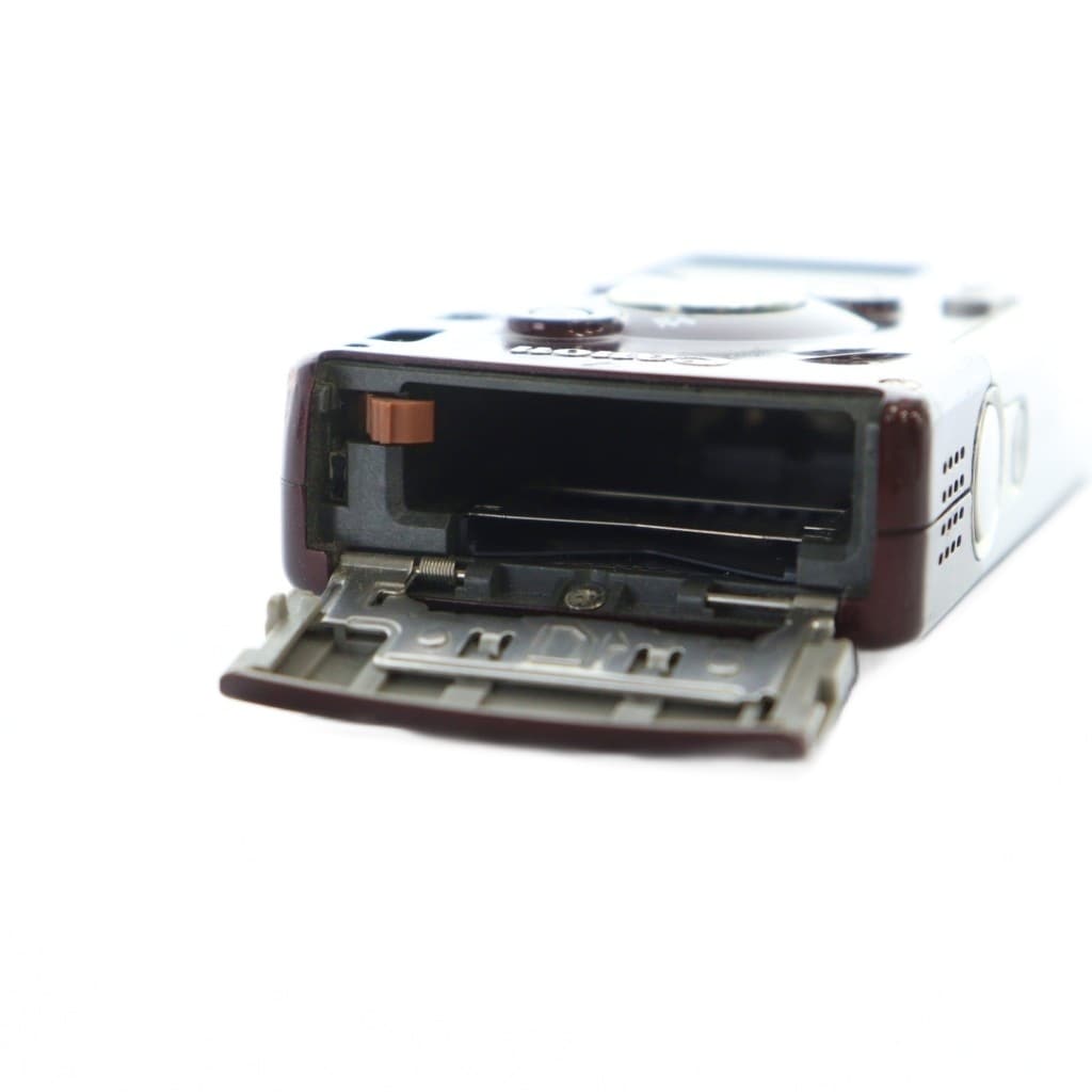 Used]CANON CANON PC1108 IXY DIGITAL L2 digital camera compact logo