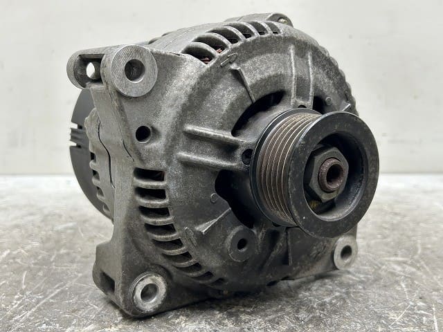 Used]Alternator VOLVO Volvo 850 1996 E-8B5252 9162683 - BE FORWARD