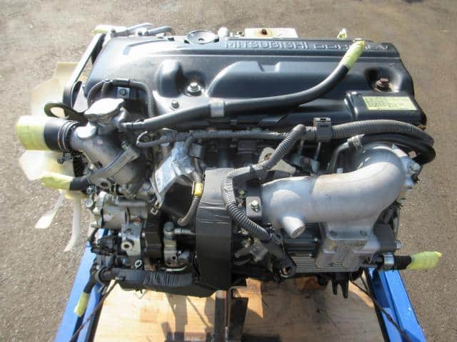 [Used]4M42 Engine Mitsubishi Fuso Canter 2010 PDG-FE70B - BE FORWARD ...