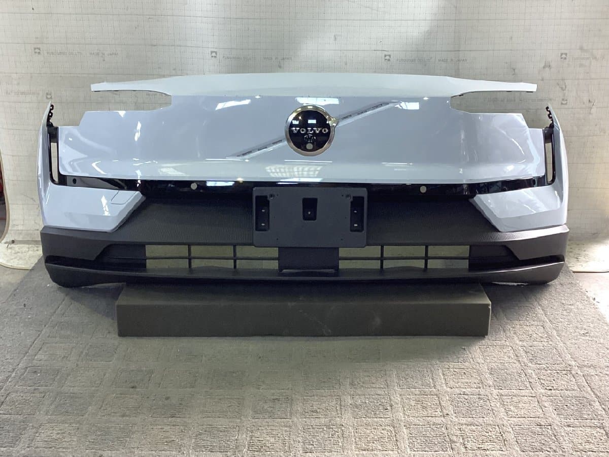 [Used]VOLVO EX30 Front bumper 31345658 880003632 800001769 Volvo - BE ...