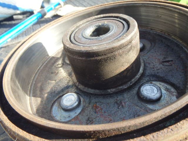 [Used]Rear Brake Drum DAIHATSU Mira Gino 2004 UA-L700S 4240397205000 ...