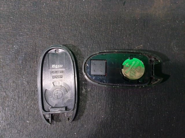 [Used]Keyless Entry Remote Control Key SUZUKI Wagon R 2012 CBA-MH23S ...