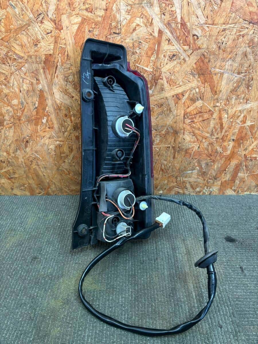[Used][Tested!] Mitsubishi /MITSUBISHI eK wagon H81W tail Left Tail ...