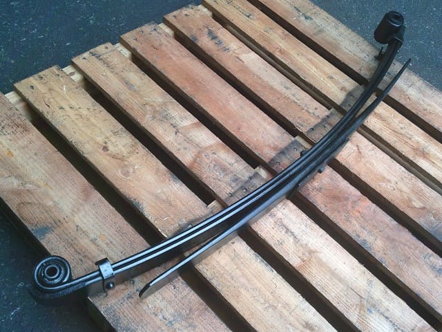 [Used]Rear Right Leaf Spring Assembly ISUZU ELF 1994 U-NHR69C ...