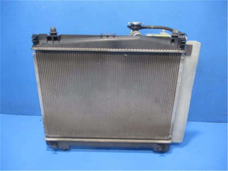 [Used]Radiator TOYOTA Vitz 2007 DBA-SCP90 1640023161 - BE FORWARD Auto ...