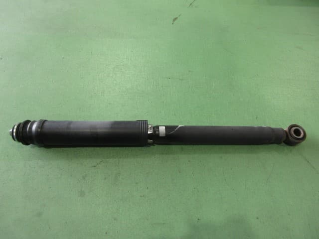 [Used]Rear Left Shock Absorber TOYOTA Voxy 2011 DBA-ZRR70W 4853180762 ...