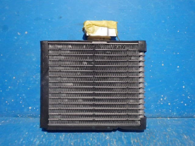 [Used]Air Conditioner Assembly DAIHATSU Mira Avy 2004 ABA-L260S ...