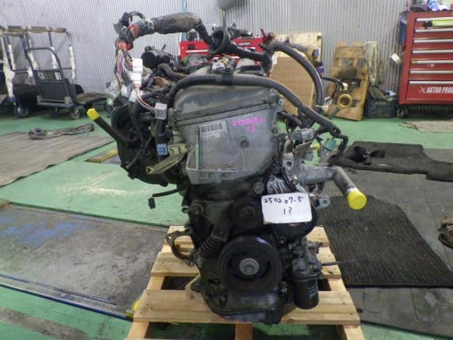 [Used]1AZ-FSE Engine TOYOTA Noah 2004 TA-AZR60G 1900028620 - BE FORWARD ...