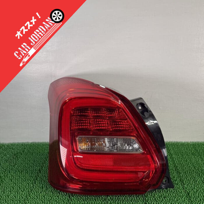 Used]Swift sports ZC33S [Tail Lamp Left (L)] 35670-53RA0 light