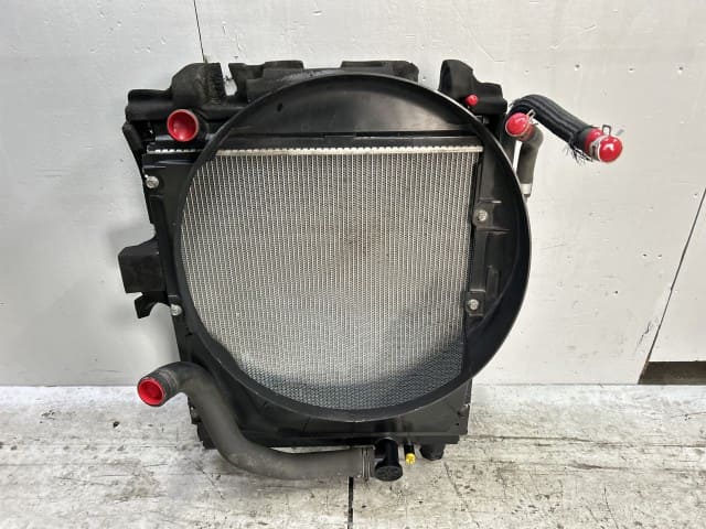 [Used]Radiator Mitsubishi Fuso Canter 2013 FDA00 ME418718 - BE FORWARD ...