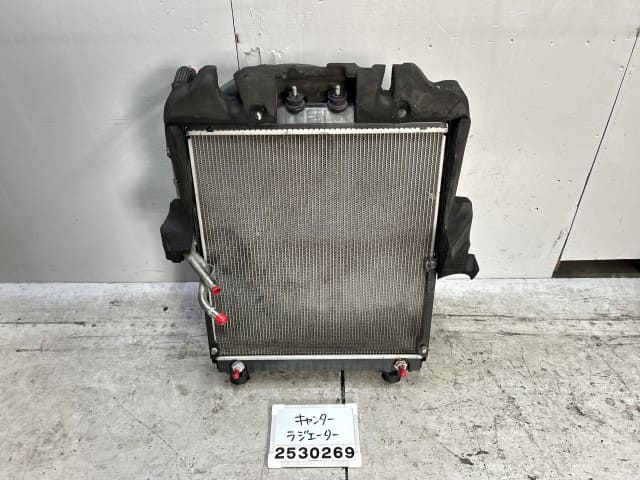 [Used]Radiator Mitsubishi Fuso Canter 2013 FDA00 ME418718 - BE FORWARD ...
