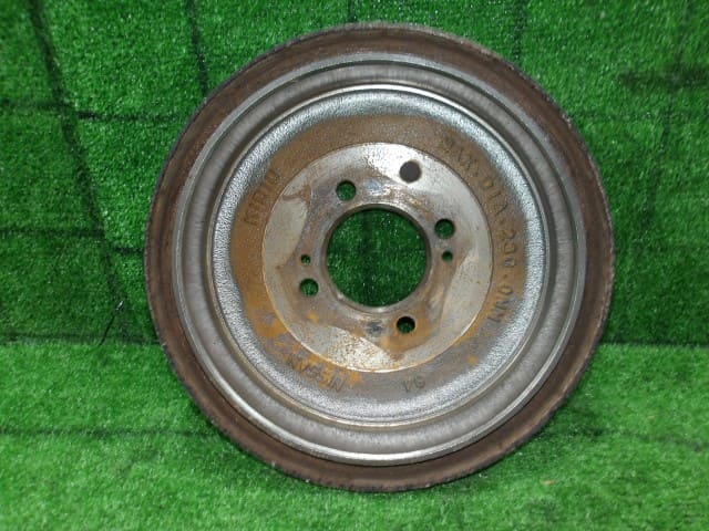[Used]Rear Brake Drum NISSAN Note 2015 DBA-NE12 432061KL5A - BE FORWARD ...