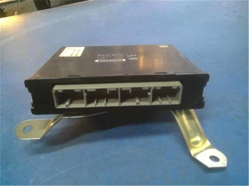 [Used]Engine Control Unit / ECU DAIHATSU Hijet 2015 EBD-S321V - BE ...