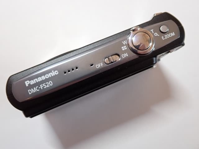 【✨美品✨】Panasonic LUMIX DMC-FS20 平成レトロ 黒 ✨美品✨】Panasonic LUMIX DMC-FS20 平成レトロ 黒 ✨美品✨】Panasonic