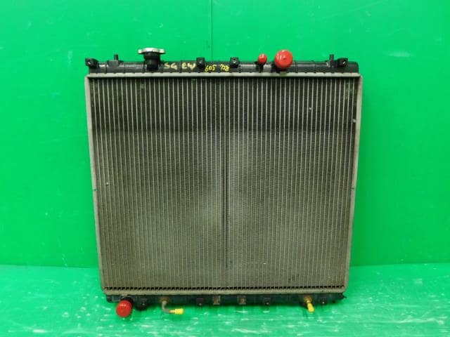 [Used]Radiator MAZDA Bongo Friendee 2005 GH-SGEW WL0215200H - BE ...