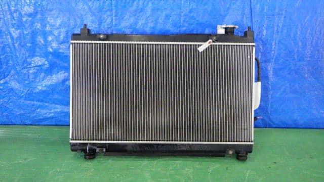 [Used]Radiator HONDA Fit 2015 DAA-GP5 190105P6003 - BE FORWARD Auto Parts