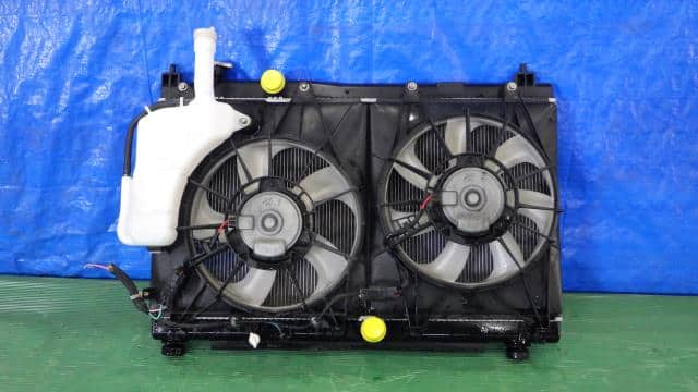 [Used]Radiator HONDA Fit 2015 DAA-GP5 190105P6003 - BE FORWARD Auto Parts