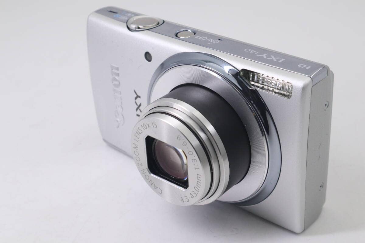 Used]Canon Canon CANON IXY140 compact digital camera silver 