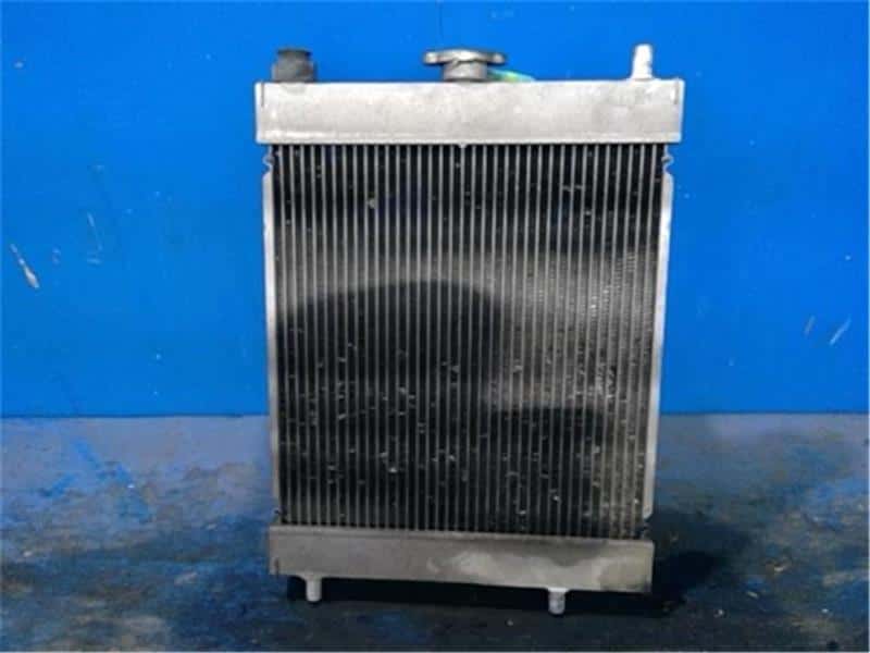 [Used]Radiator SUZUKI Carry 2005 LE-DA63T - BE FORWARD Auto Parts
