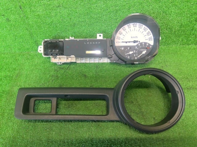 Used]bB GH-NCP31 speedometer Z X version 1NZ-FE 4CT 040 83800