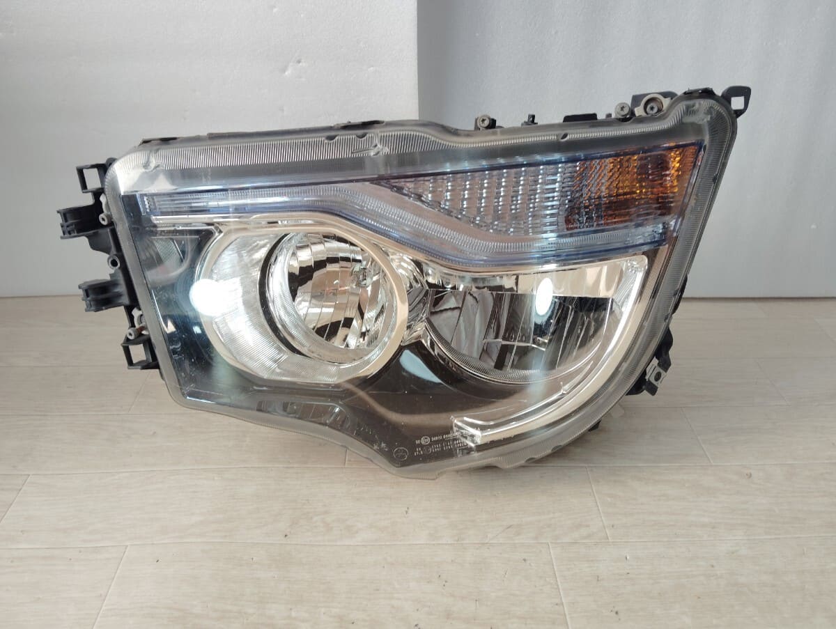 Used]damage no SUPER great LED headlight Left Mitsubishi Fuso