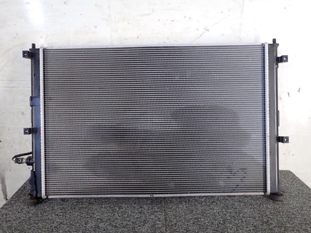 [Used]Radiator HONDA Civic 2021 6BA-FK7 190105AAA01 - BE FORWARD Auto Parts