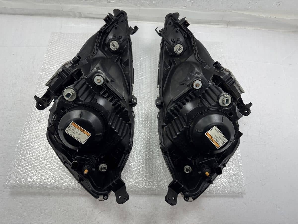 Used]Honda Fit GE6 GE7 GE8 Early Model Genuine HID headlight Fit