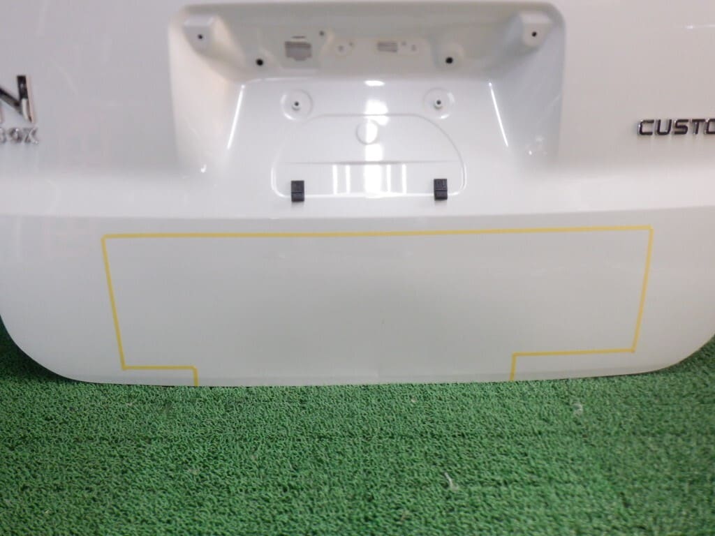 [Used]N-BOX custom JF5/JF6 back door rear gate (A4649) - BE FORWARD ...
