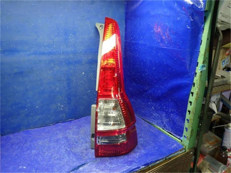 Used]Honda Genuine CR-V RE4 Right Tail Lamp 33501-SWA-013 P81900
