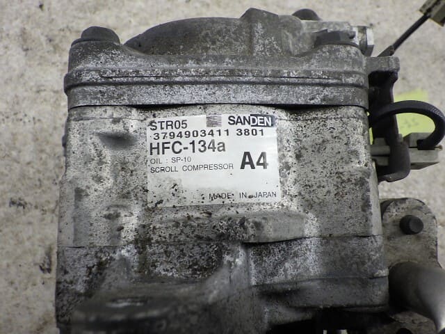 Used]N-BOX + JF1 air-conditioner compressor NH851M Sanden STR05