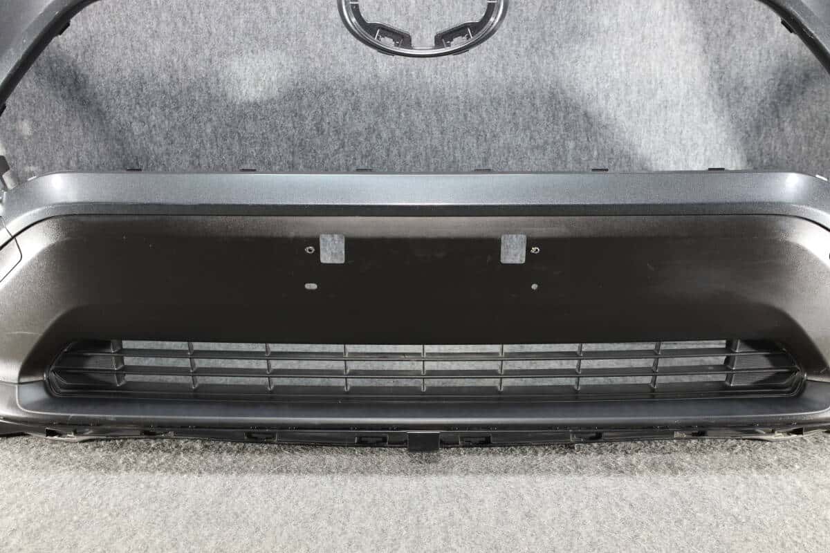 Used]MXAA52&frasl;MXAA54&frasl;AXAH52&frasl;AXAH54 RAV4 love 4 Genuine Front bumper
