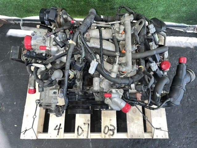 [Used]Clipper ABA-U71W Engine ASSY Rio G X42 3G83T air chestnut cover ...