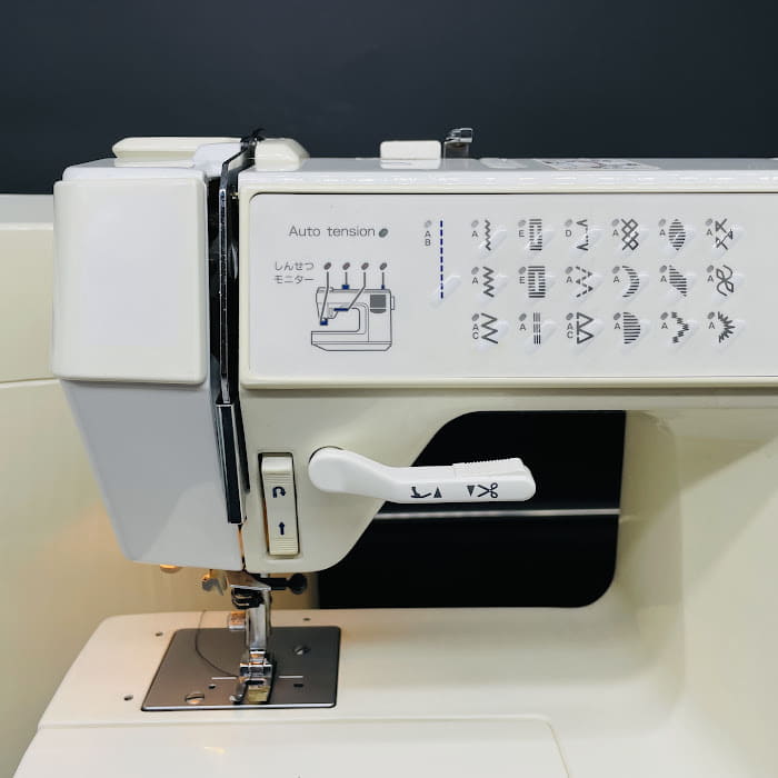 Used] The JUKI HZL-7800 Computer sewing machine body - BE FORWARD