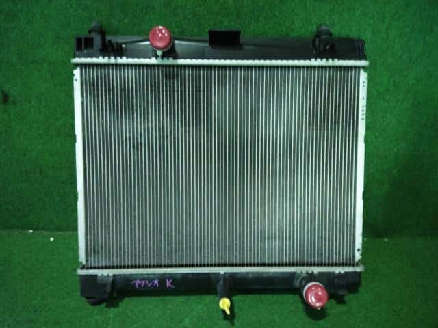 [Used]Radiator TOYOTA Corolla Axio 2014 DBA-NZE164 1640021270 - BE ...