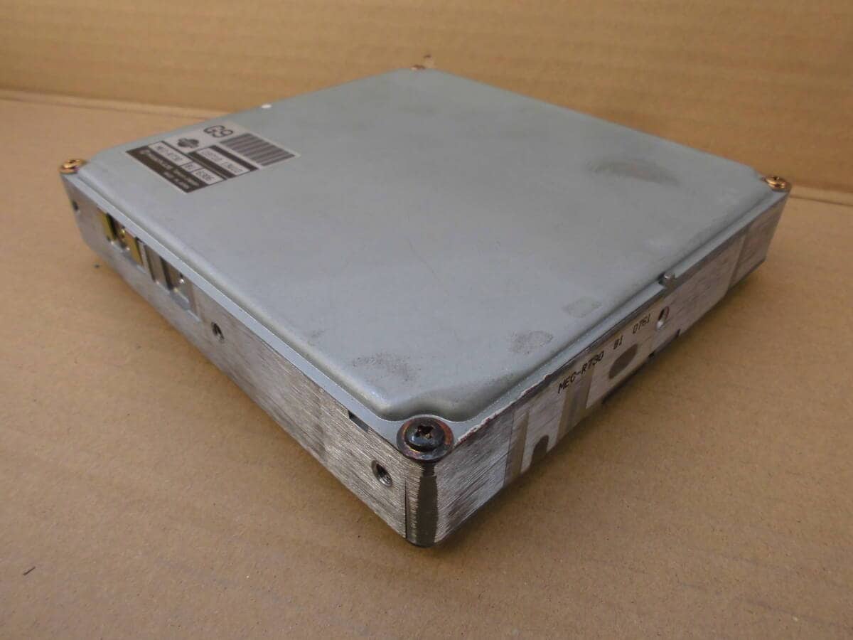 Used]Tested turbo ECU CPU 23710-13U10 Nissan NISSAN SKYLINE for