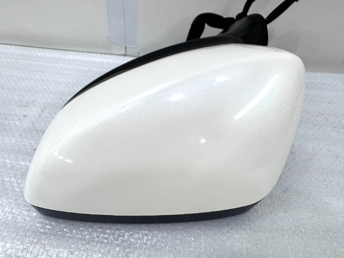 Used]Atenza GJ2FP Genuine Side View Mirror Left wiring nine pearl