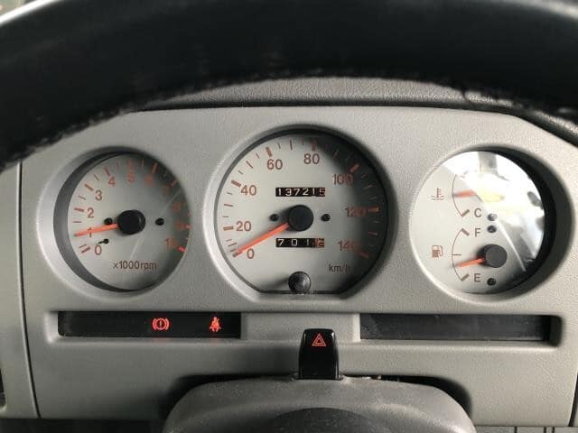 Used]Jimny E-JA22W speedometer 34100-81CM1 company Item Number