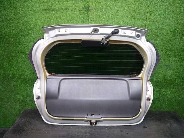 [Used]Back Door Assembly NISSAN Note 2013 DBA-E12 - BE FORWARD Auto Parts