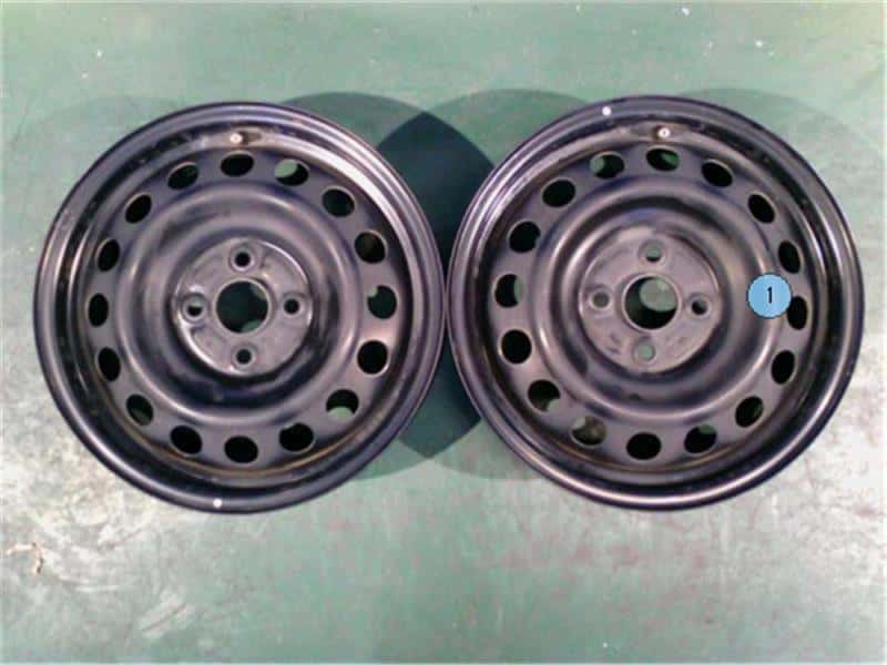 [Used]Wheel TOYOTA Corolla Axio 2014 DAA-NKE165 4261152770 - BE FORWARD ...