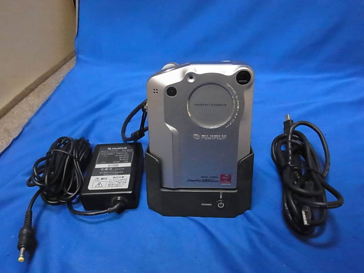 富士フイルム FinePix 6800Z 価格比較 - 価格.com FUJIFILM Finepix6800Z