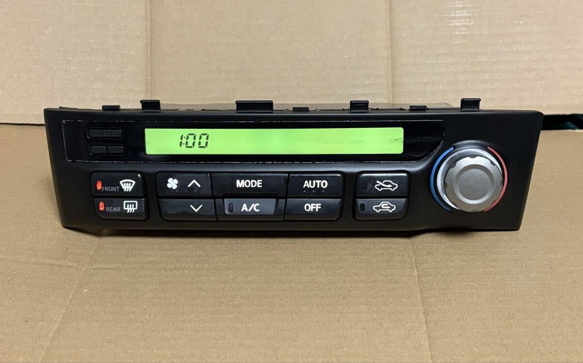 Used][ ] Skyline ENR34/ER34/R34 air-conditioner switch panel ZEXEL