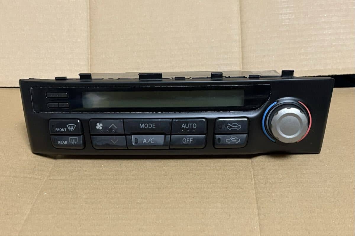 Used][ ] Skyline ENR34/ER34/R34 air-conditioner switch panel ZEXEL