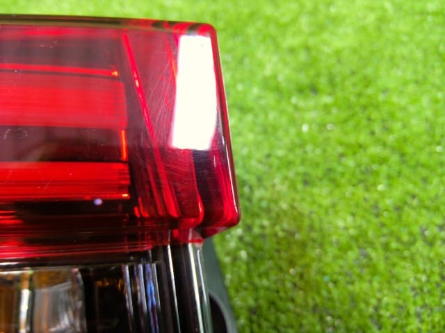 Used]Left Tail Light HONDA WR-V 2024 5BA-DG5 3355031XK01 - BE