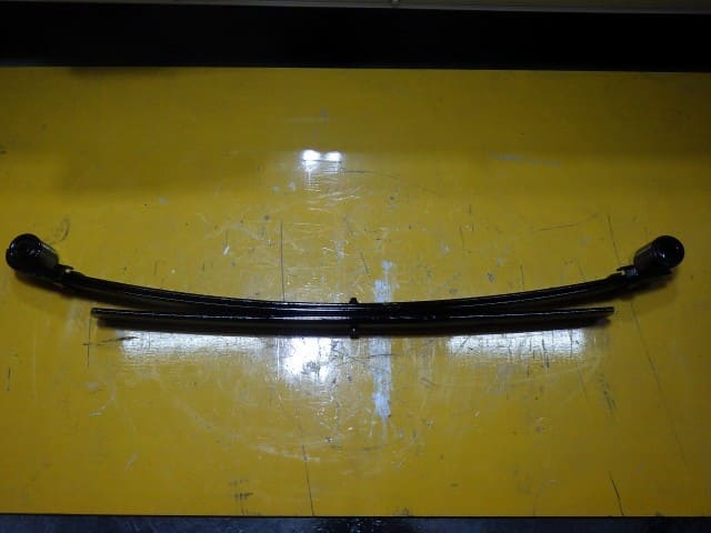 [Used]Rear Right Leaf Spring Assembly ISUZU ELF 2005 KR-NHR69 ...